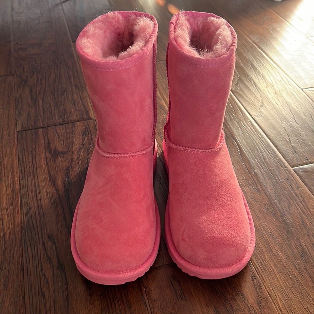 UGG Classic ll Glitz Bootie